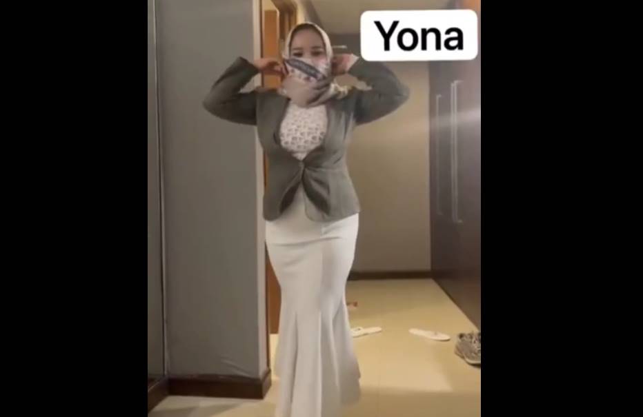 Yona Percakapan Mesum