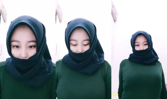 Bokep jilbob colmek tudung hitam live show