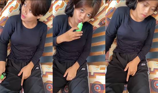 Bokep wanda colmek pelajar esempeh malaysia sange